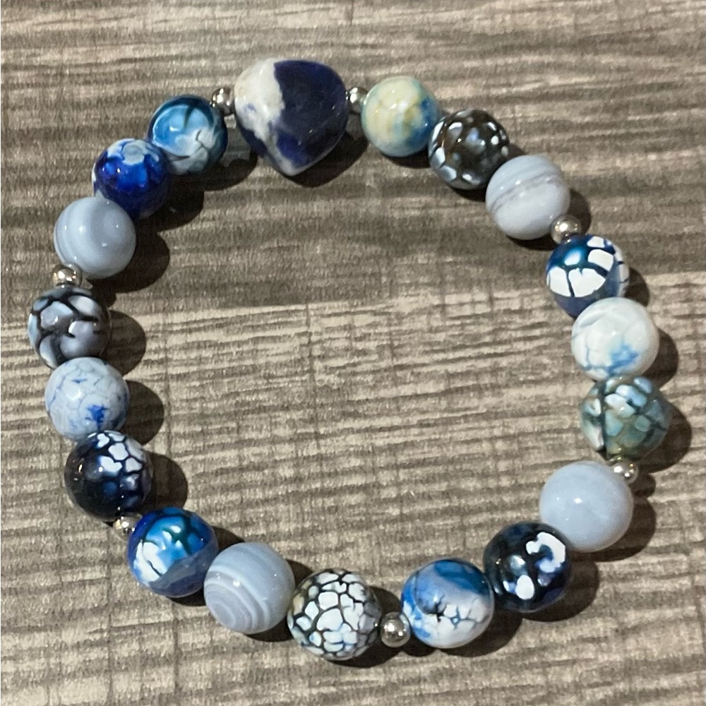Hand Crafted Blue and Gray Agate Crystal Bracelet